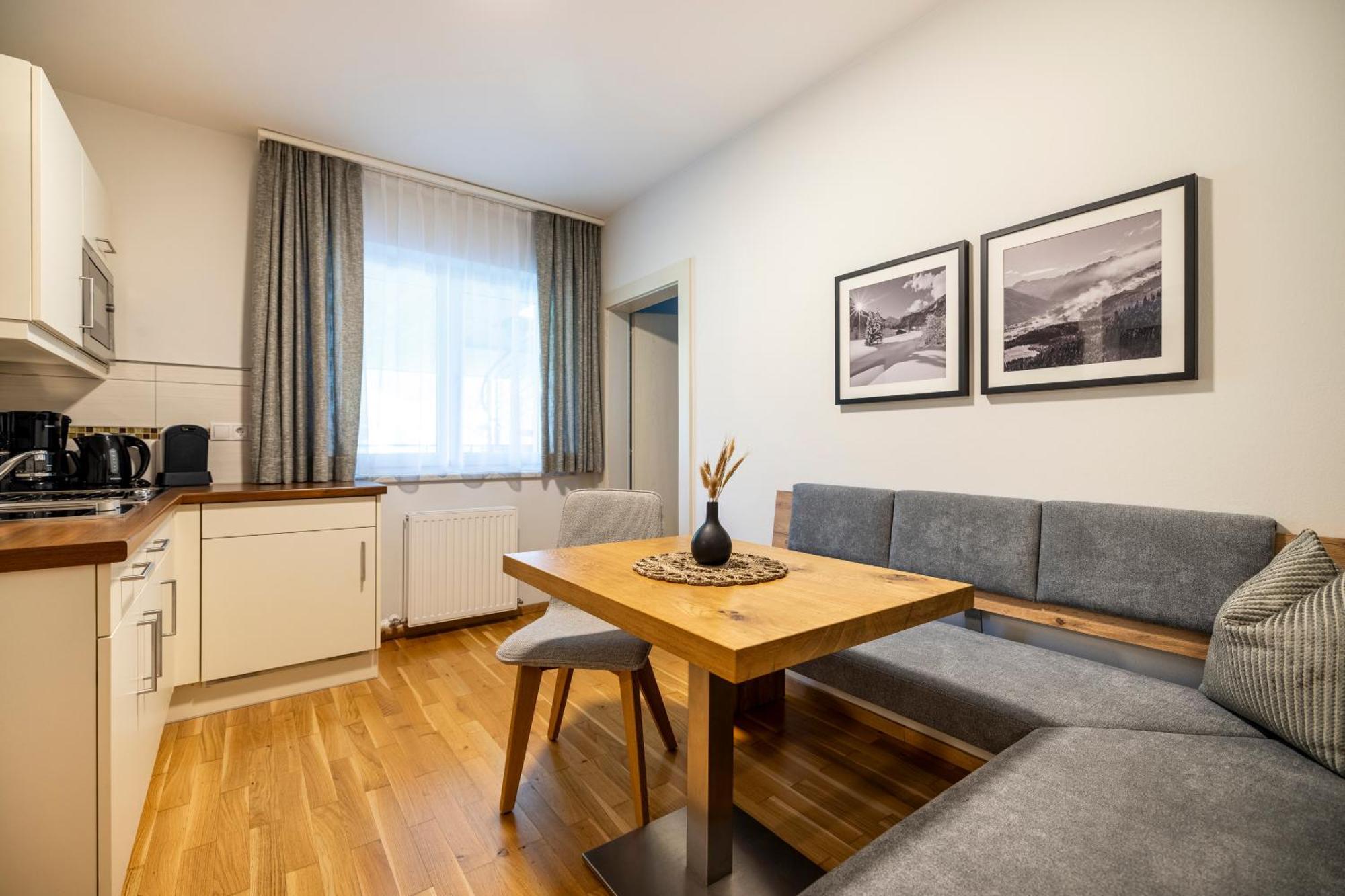 Aparthotel Jaegerheim Flachau Bagian luar foto