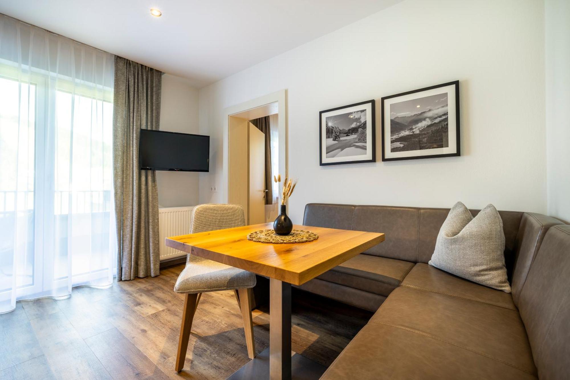 Aparthotel Jaegerheim Flachau Bagian luar foto